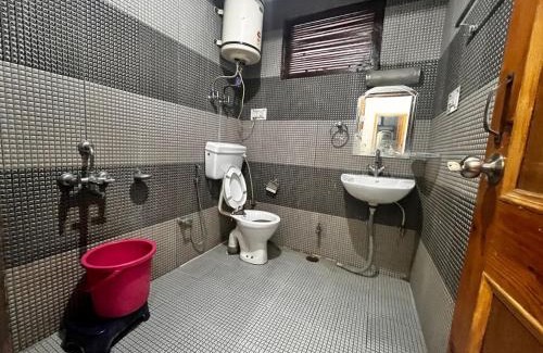 Rampura Phul Hotel | Sangla Cottage