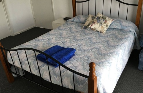 Mannum House | Relax at Sangria Holiday Home – Guest Rated 9.8/10