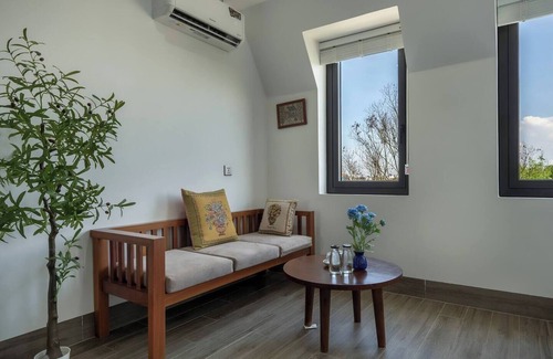 Hue Villa | Sanh homestay hồ bơi gần Aeon mall
