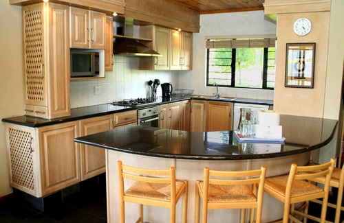 Himeville Cabin | Nature Retreat at Sani Valley Lodges: 4-Star Family Escape