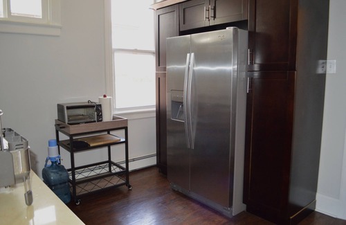 North Bergen House | Sanitized Colonial Retreat with Ocean Views, 20 Mins from NYC