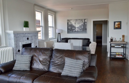 North Bergen House | Sanitized Colonial Retreat with Ocean Views, 20 Mins from NYC