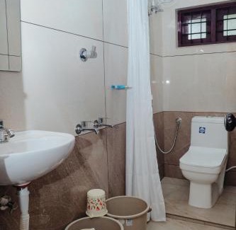 Cherai House | Family-Friendly Retreat at Sankalpa Homestay - Rated 9/10