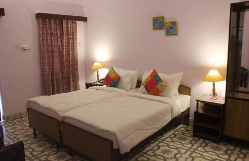 Bikaner Hotel | Pet-Friendly Retreat at Sankhu Niwas with Breakfast Included