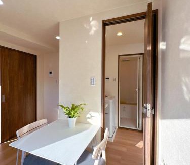 Nishi Apartment | Sanmi多木屋402