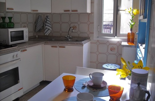 Sanremo Old Town Apartment | Experience SanremoHouse: Pet-Friendly Oceanfront Retreat