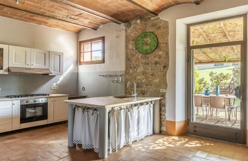 Gallina Villa | Experience Sant'Alberto in Beautiful Castiglione d'Orcia