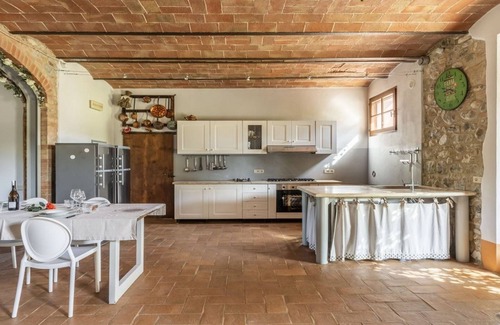 Gallina Villa | Experience Sant'Alberto in Beautiful Castiglione d'Orcia
