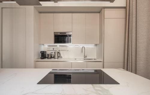 San Vittore Apartment | Pet-Friendly Sant'Ambrogio Apartment with High Guest Ratings