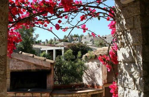 Sant'Elmo Resort | Cozy Oceanfront Retreat at Le Residenze Di Sant'Elmo