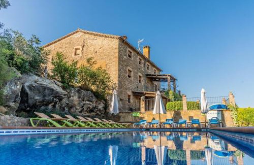 Gargalla House | Discover Sant Grau I: Family & Pet-Friendly Retreat