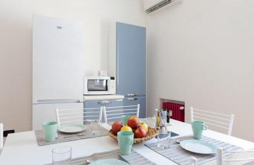 San Donato-San Vitale Apartment | Family-Friendly Sant'Orsola Colorful Apartment Awaits You