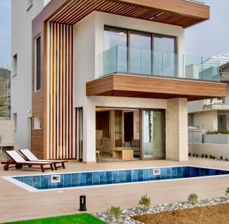 Argaka Villa | Elegant Santa Barbara Seafront Villas with Pool & Hot Tub