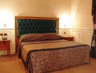 Sarzana Hotel | Discover Santa Caterina Park Hotel: Family-Friendly Retreat