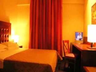 Sarzana Hotel | Discover Santa Caterina Park Hotel: Family-Friendly Retreat
