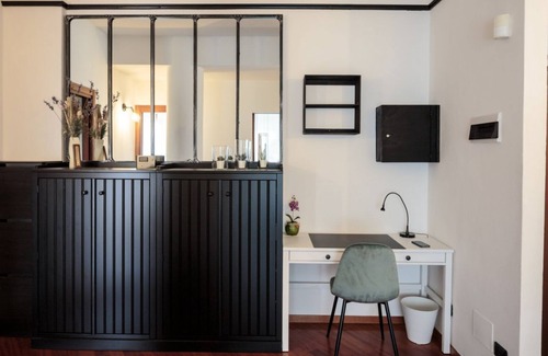 Albate Apartment | Cozy Santa Chiara - Your Perfect Stay in Como