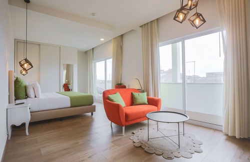 Mindelo Hotel | High-Rated Santa Cruz Boutique Hotel with Ocean Views