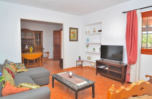 Santa Eugenia Villa | Santa Eugenia 508 cosy finca with private pool, porch, large garden and WiFi
