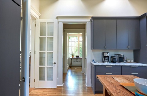 Santa Fe House | Discover Santa Fe: Pet-Friendly Retreat with Ocean Views