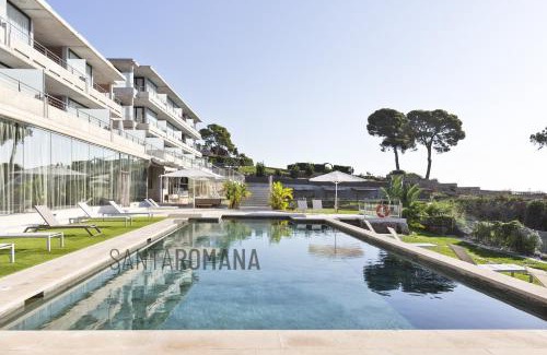 Caldes d'Estrac Apartment | Oceanfront Santa Romana Apartments & Suites - 4 Star Stay