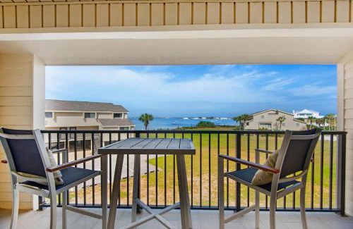 Pensacola Beach House | Relax at Santa Rosa Dunes 425 with Pool & Family Amenities