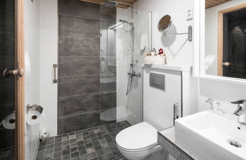 Santa Claus Village Hotel | Unique Stay at Santa's Igloos Arctic Circle - 4 Star Rating