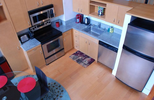 The Villas Condo | Modern Loft in Santana Row: Ideal for Your Silicon Valley Stay