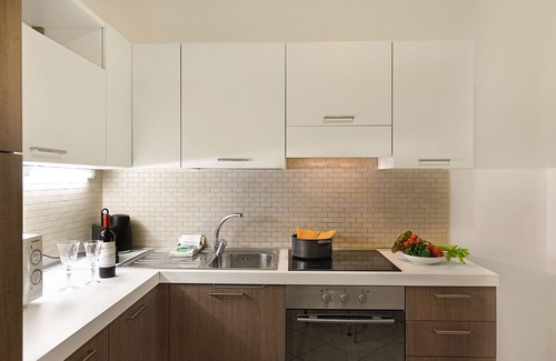 Lugano City-Centre Apartment | Relaxing Retreat: Santiago Home with Lake View in Lugano