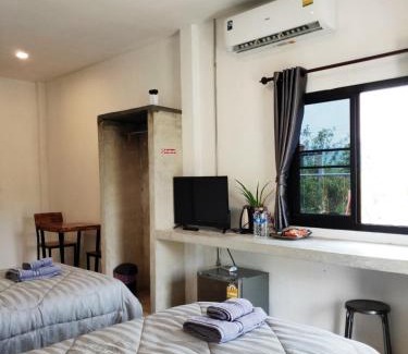 Cho Lae House | Discover Santitham Home Farm Stay: Child-Friendly Escape
