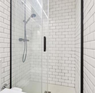 Old Town Apartment | Child-Friendly Getaway at Apartamento Santo Andia