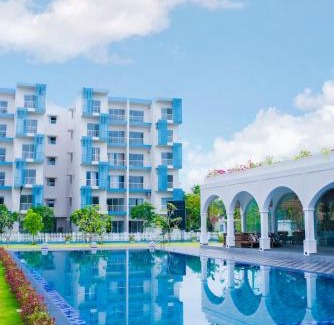 Negombo Apartment | Santorini 2BR Resort Apartment - Negombo Beach & Airport