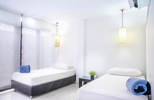 Papare Villa | Vibrant Santorini Villas Santa Marta with Ocean Views