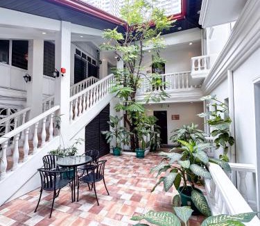 Ermita Hotel | Budget-Friendly Stay at Santos Pension House, Rated 8.7/10