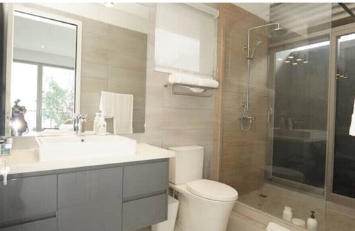 Belmont House | Santosha - Suite A - Sunrise One - Beach View