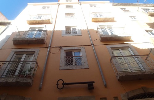 Misericordia Apartment | Top-Rated SantoSweethome 1A Lisboa with Family-Friendly Amenities