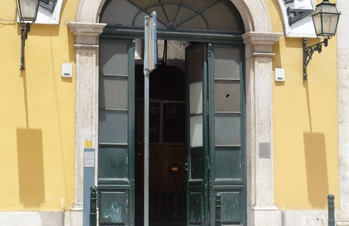 Misericordia Apartment | Top-Rated SantoSweethome 1A Lisboa with Family-Friendly Amenities