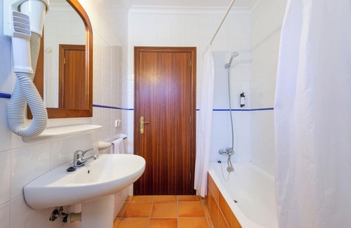 Lluc House | Relax at Santuari de Lluc with Pool and Spa Amenities
