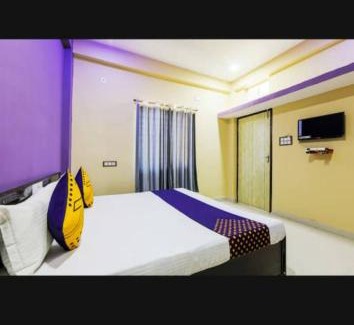 Rau House | Budget-Friendly Stay at Sanwariya Guest House for Families