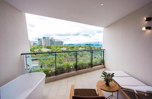Tianya District Hotel | Relax at Sanya Conifer Resort: Oceanfront Paradise Awaits