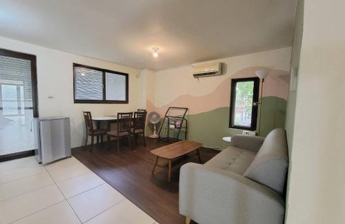 Sanyi House | Pet-Friendly Getaway at Sanyi Happiness B&B with Breakfast