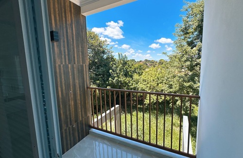 Guape Apartment | Relaxing Suites at SAO Francisco Flats with Spa & Hot Tub
