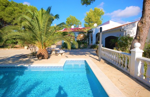 Les Tres Cales Villa | Relax at Saona Villas: Private Pool & Ocean Views Await