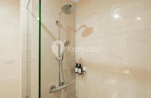 Cikini Apartment | Discover Saorsa by Kozystay - Poolside Retreat in Menteng
