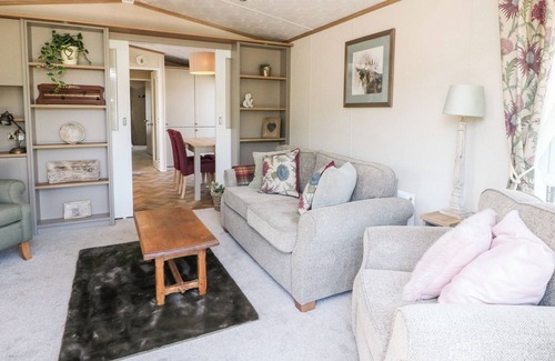 St Fillans Cottage | Pet-Friendly SAORSA with Garden in Scenic St Fillans