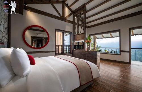Cat Cat Village Resort | Relax at Sapa Catcat Hills Resort & Spa with Oceanfront Views