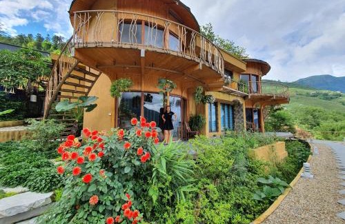 Sa Pa Hotel | Unforgettable Stay at Sapa Clay House - Mountain Escape