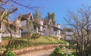Sa Pa Resort | Discover Sapa Jade Hill Resort & Spa: Poolside Paradise