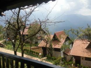Sa Pa Resort | Discover Sapa Jade Hill Resort & Spa: Poolside Paradise