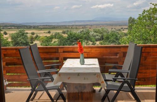 Sapareva Banya Villa | Guest Approved Sapareva Kashta: Family-Friendly Retreat