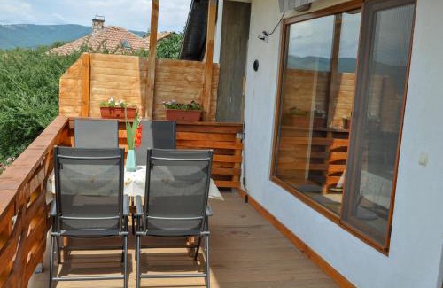 Sapareva Banya Villa | Guest Approved Sapareva Kashta: Family-Friendly Retreat